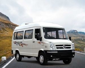 hire tempo traveller in jaisalmer