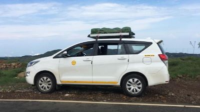 suv-muv taxi service in jaisalmer